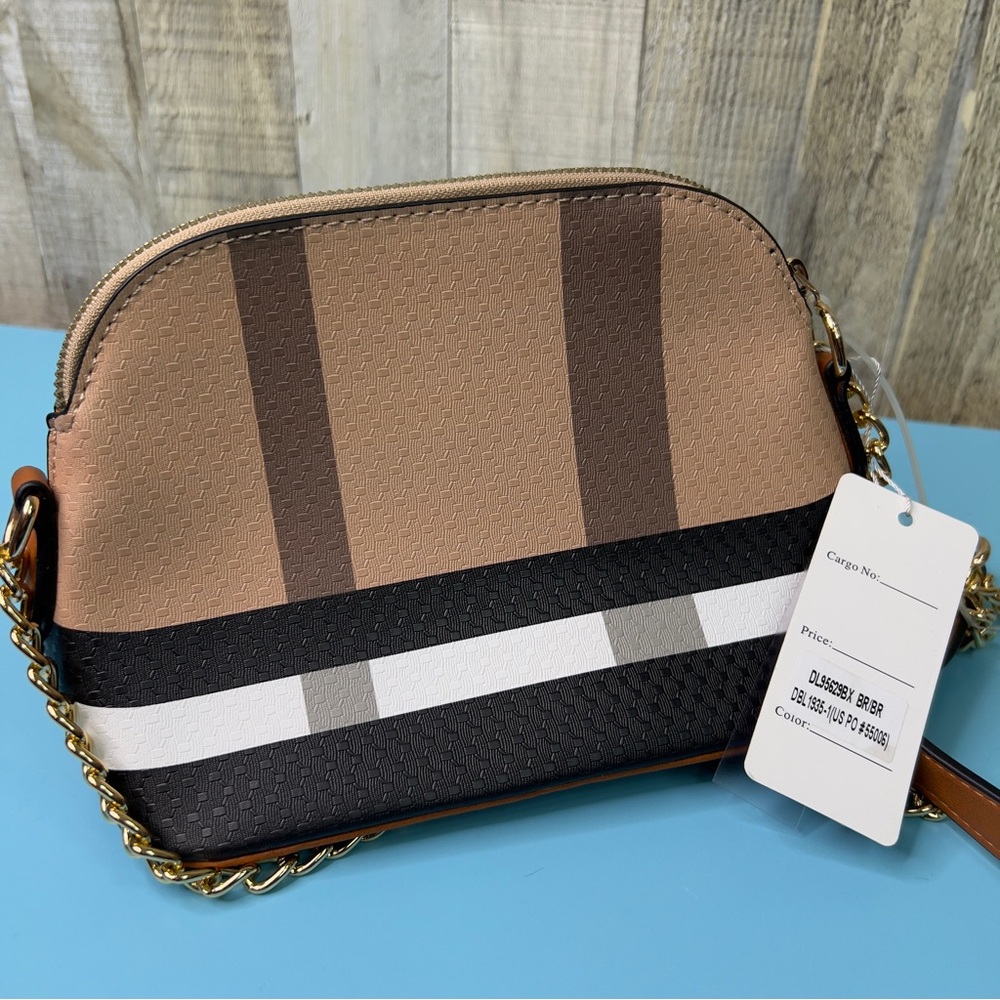 NWT PETA Approved Vegan Color Block Zippered Top Closure Crossbody 9”x6-1/2”x4” - Picture 5 of 6